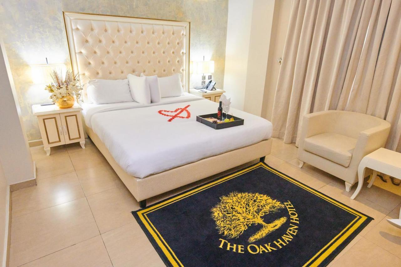 Oak Haven Hotel & Suites Port Harcourt Exterior photo