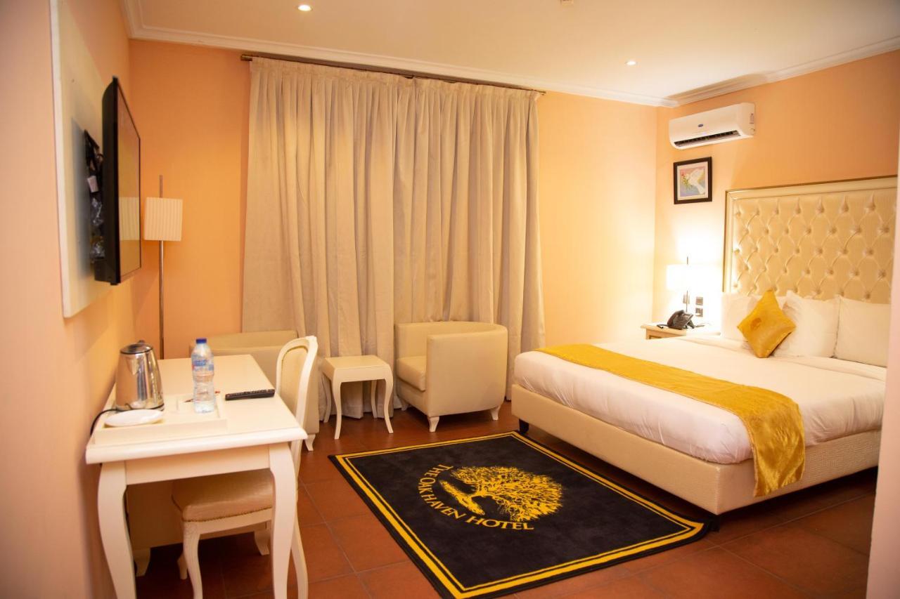 Oak Haven Hotel & Suites Port Harcourt Exterior photo